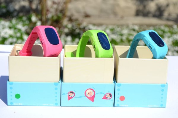 Quelles sont les fonctionnalités uniques du bracelet connecté pour couples ?